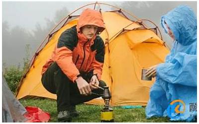 帐篷、冲锋衣、背包中最常见的防水涂层 你了解多少